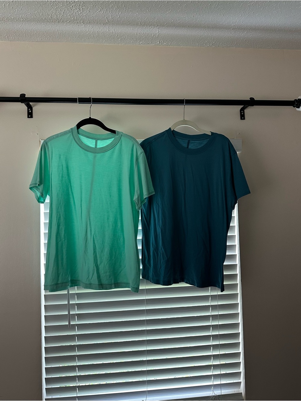 Lululemon Pair of women all yours Short Sleeve Tees - Mint Green & Teal